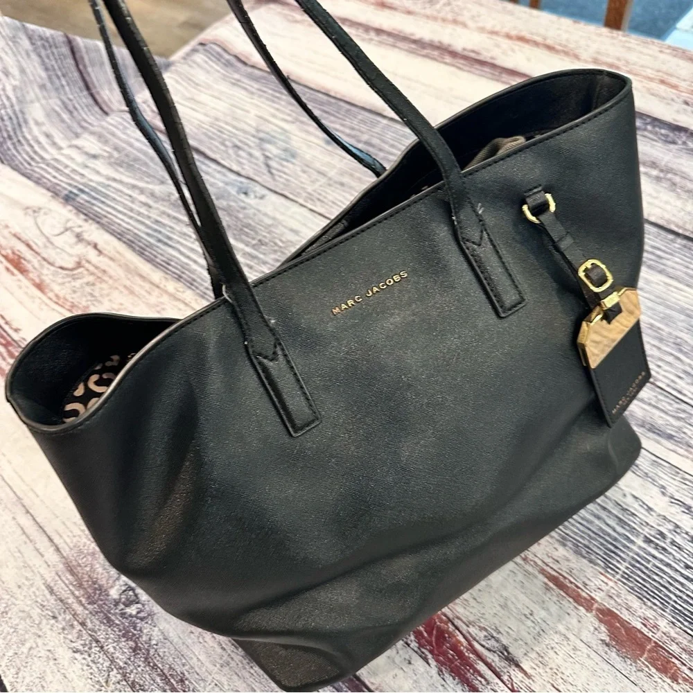 Marc Jacobs Black Saffiano Leather Luggage Tag Tote Bag